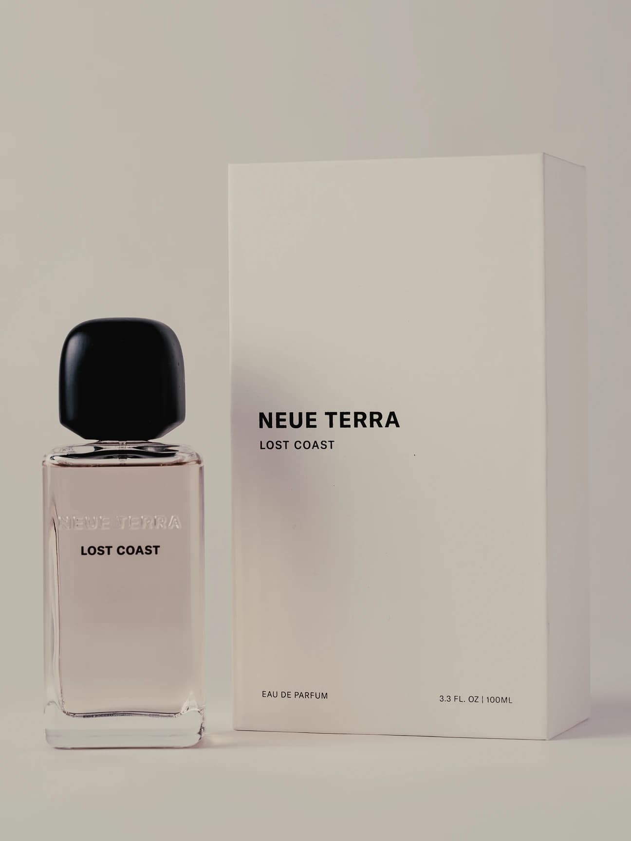 Lost Coast bottle with white presentation box